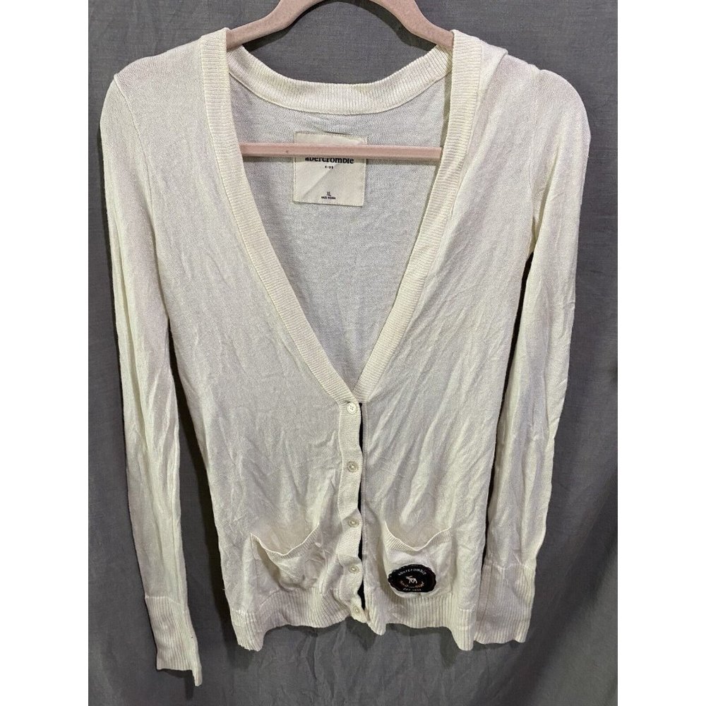 Abercrombie Sweater Girls XL White Logo Button Cardigan Sweater Kids.